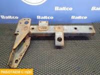 Кронштейн крепления крыла левого